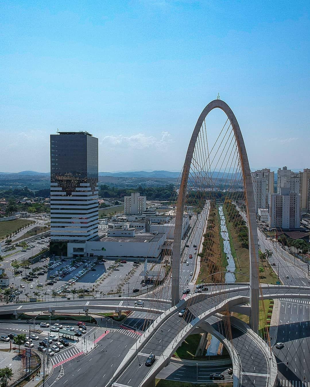 Ponte Estaiada São José dos Campos